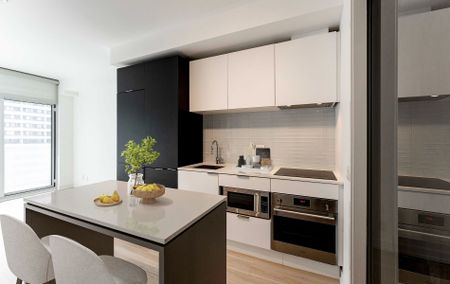 For Lease - 33 Helendale Avenue Unit# 712, Toronto, Ontario - Photo 5