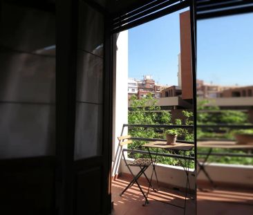 2-bedroom apartment for rent in Russafa, bills included - Foto 3
