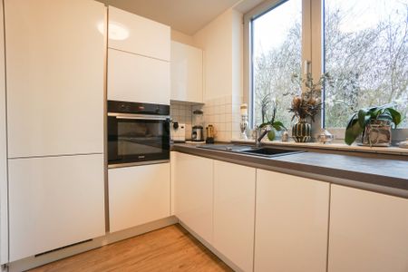 Düsseldorf: Urbaner Komfort trifft Freiraum - Exklusive 3-Zimmer-Wohnung mit zwei Balkonen - Foto 4