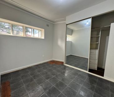 FORMER OFFICE USE - Photo 2