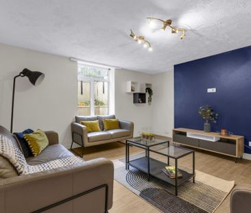 GARDEN FLAT, 246 VINERY ROAD Leeds - LS4 2LA - Photo 3