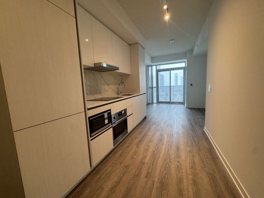 For Lease - 8 Interchange Way Unit# 1207, Vaughan, Ontario - Photo 1