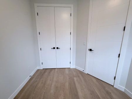 3920 77 Street NW (8- Plex), Calgary - Unit 102 (Upper) — 3 Bedroom - Photo 2