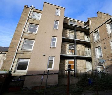 2 bedroom flat to rent - Photo 6
