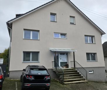 Stieldorferhohn: Top-modernisierte Etagenwohnung mit gehobener Auss... - Photo 1