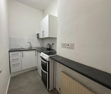 Stamford Street, L7 - Photo 1