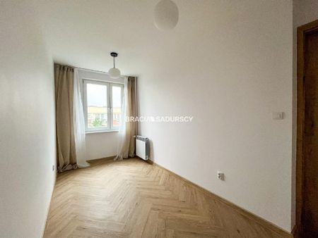 Mieszkanie małopolskie Skawina powierzchnia 44.0 m² C206-WM-88147 - Фото 2