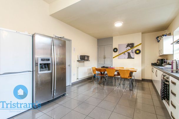 1 bed Shared House for Rent - Photo 1