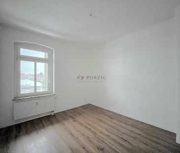 Sonnige Aussichten in Limbach-Oberfrohna – 3 Zimmer mit Balkon zum ... - Photo 6