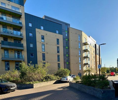 2 bedroom flat to rent - Photo 1