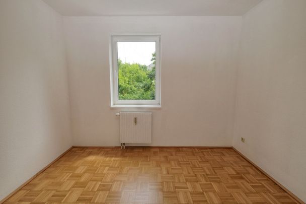 Charmante zwei Zimmer Wohnung mit Garage in U-Bahn Nähe! - top Aufteilung! - Photo 1