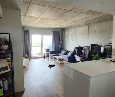 3½ à louer avec superbe vue! - Photo 2