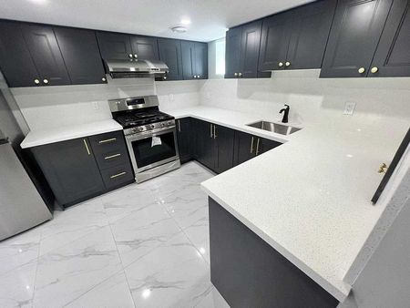 For Lease - 53 Burlingame Road Unit# Bsmt, Toronto, Ontario - Photo 4