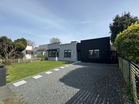 4 bedroom bungalow to rent - Photo 5