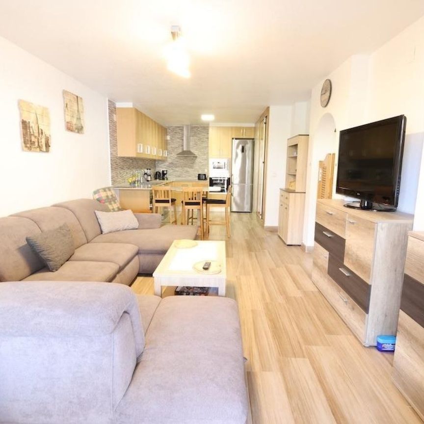 Apartamento en Altos de Campoamor - Photo 1