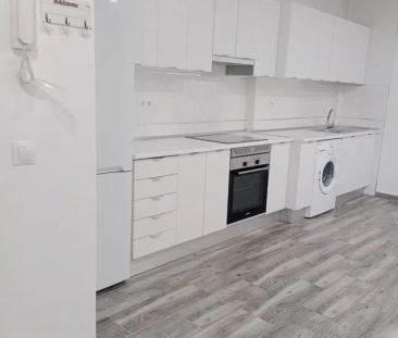 Alquiler de piso en Pasillo de Sierra Blanca - Photo 4