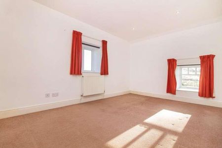 Newton Underwood, NE61 - Photo 4