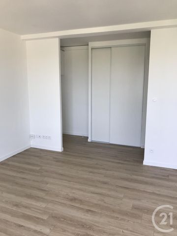 Location Appartement 3 pièces 56m² MONTAUBAN 82000 - Photo 2