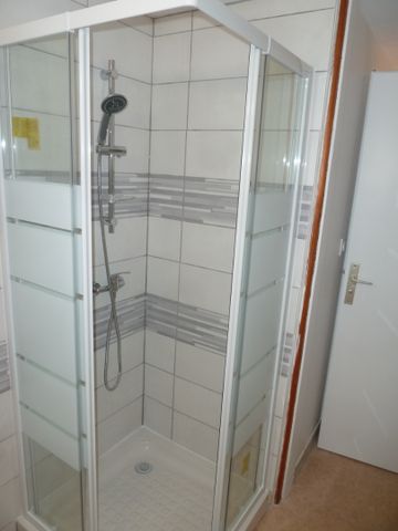 Location Appartement 2 pièces 35m² - Photo 4