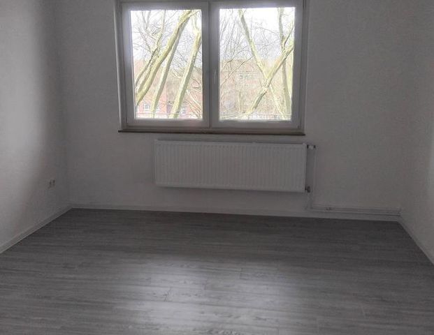 JT an CS - MB 16.11.2025 Renovierte 3 Zimmer Wohnung mit Balkon in Gelsenkirchen zu vermieten - Foto 1