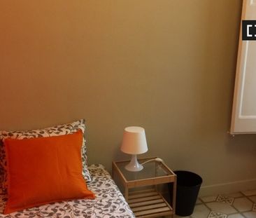 barcelona, Catalonia 08006 - Photo 5