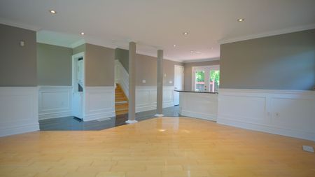 For Lease - 7 Waterbury Drive Unit# Main, Toronto, Ontario - Photo 2