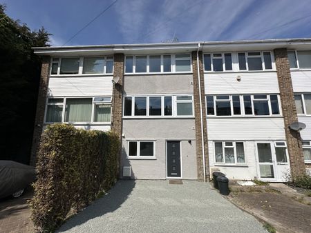 One-Bedroom House share - Photo 4