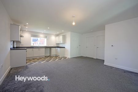 2 bed bungalow to rent in Calvin Court, Holt Lane, Kingsley, Stoke-On-Trent, Staffordshire - Photo 3