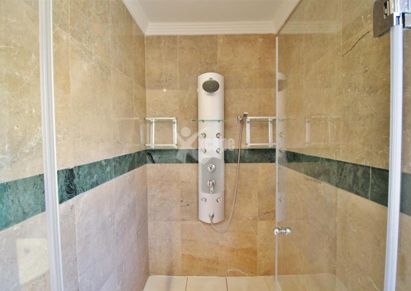 Luxury 2 bedrooms Penthouse Duplex for rent in Nueva Andalucia