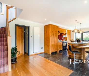 3 bedroom bungalow to rent - Photo 5