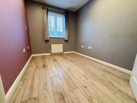 4 bedroom townhouse to rent - Photo 2