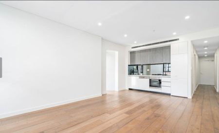 [Partly furnished] Contemporary Urban Living - 1-Bedroom Apartment plus study - Photo 2