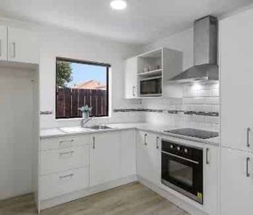 Experience the Ultimate in Effortless Living - Photo 2