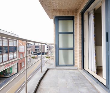 Centraal gelegen, ruim appartement - Foto 2