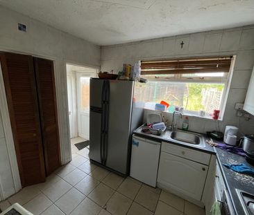 Bedsit, Fryatt Road, N17 - Photo 6