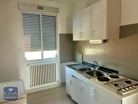 Location Appartement 2 pièces 63m² BOURG EN BRESSE 01000 - Photo 4