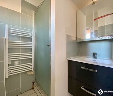 Location Appartement 2 pièces 38m² ROANNE 42300 - Photo 4