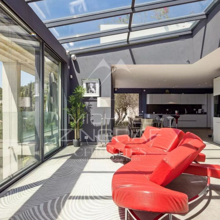 Villa • Villefranche-sur-Mer - Photo 1