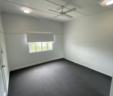2/42 Macrossan Street, South Townsville QLD 4810 - Apartment For Re... - Photo 3