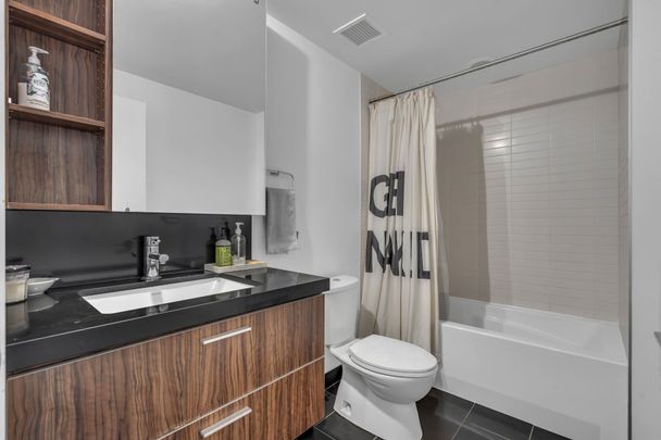 For Lease - 360 MCLEOD Street Unit# 610, Ottawa Centre, Ontario - Photo 1