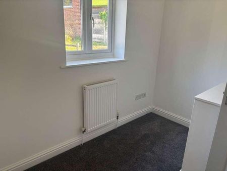 Devonshire Road, Barrow-in-furness, LA14 - Photo 3