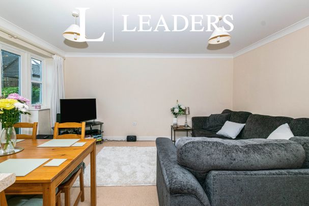 1 bedroom apartment to rent Clifton Mews, Fareham, PO16 - Photo 1