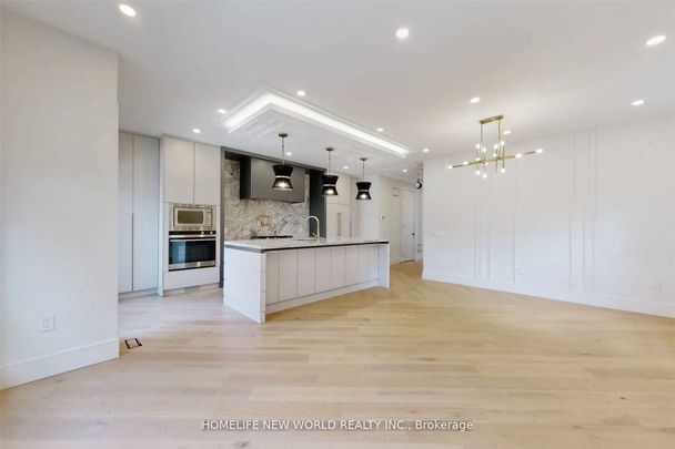 For Lease - 725 Gardner Avenue, Mississauga, Ontario - Photo 1