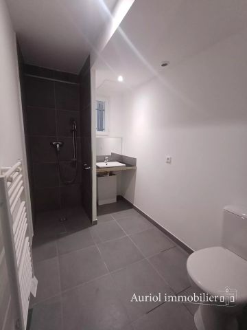 Location Appartement 2 pièces 42m² AURIOL 13390 - Photo 5