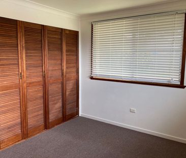 Comfortable 3-Bedroom Home in Warwick - Photo 1