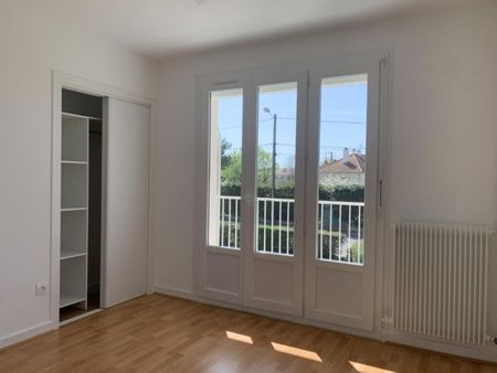 APPARTEMENT T2 A LOUER A LE COTEAU - LES PLAINES - Photo 5