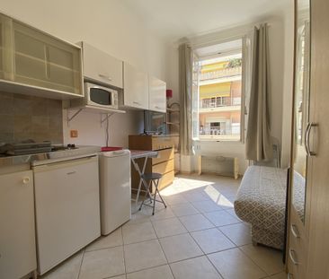LOCATION ETUDIANT - MENTON PLEIN CENTRE - STUDETTE MEUBLEE - Photo 1