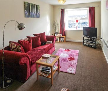 2 bed apartment to rent in Westbury Street, Elland - Photo 6