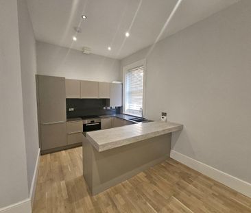 2 bedroom apartment to rent - Photo 6