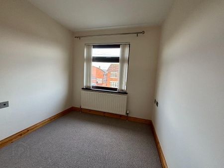 3 Willisfield Gardens, Belfast, BT10 0GB - Photo 4